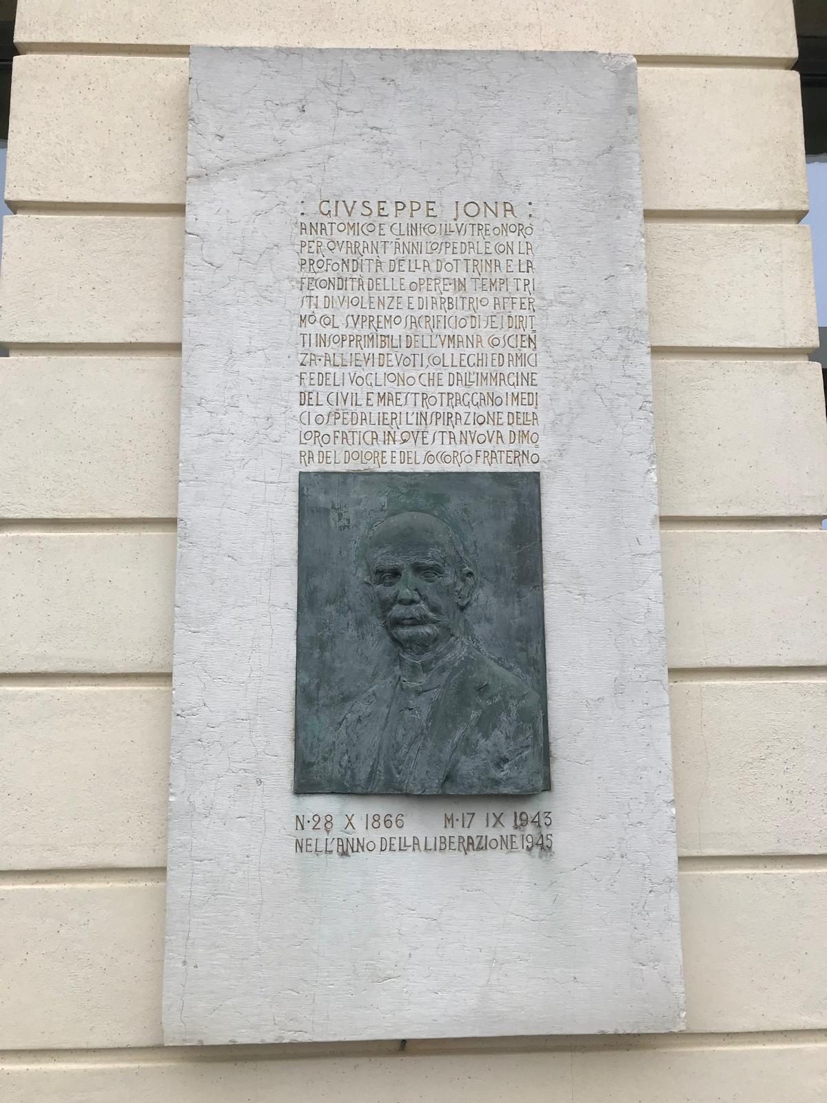 Giuseppe Jona's memorial tablet, Padiglione Jona, Venice.jpeg